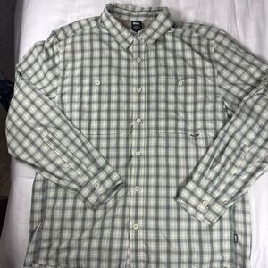 REI Coop Shirt Size Small Mens Green Sahara Button Up Plaid Outdoor Hiking Vent